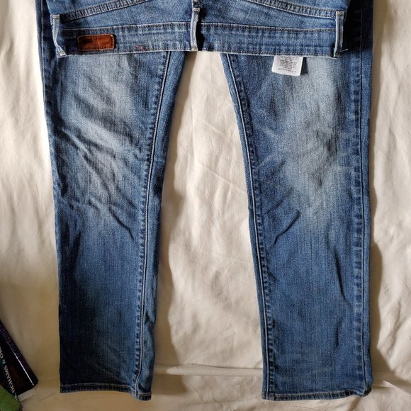 Levi's sz 30 Demi curve - Picture 3 of 4